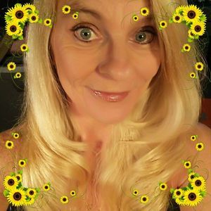 Meet your Posher, Michele